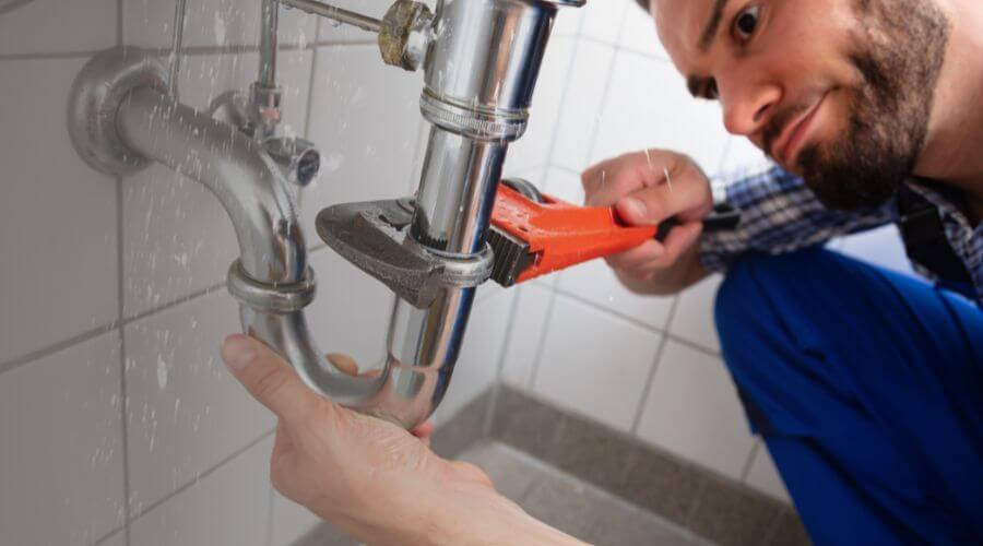 Professional same day plumber services in Newtown, CT